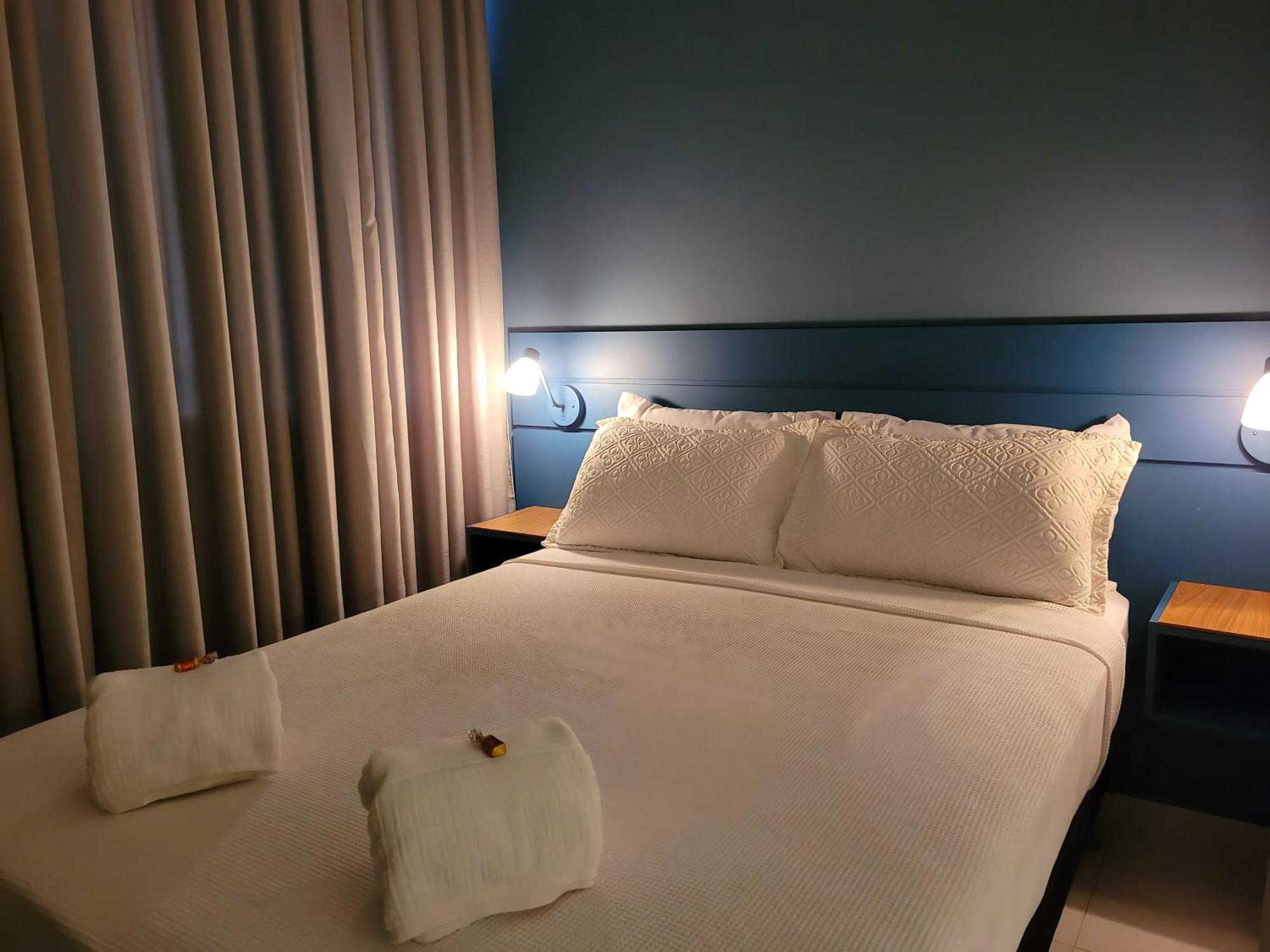 Em Copacabana - Posto 5 *